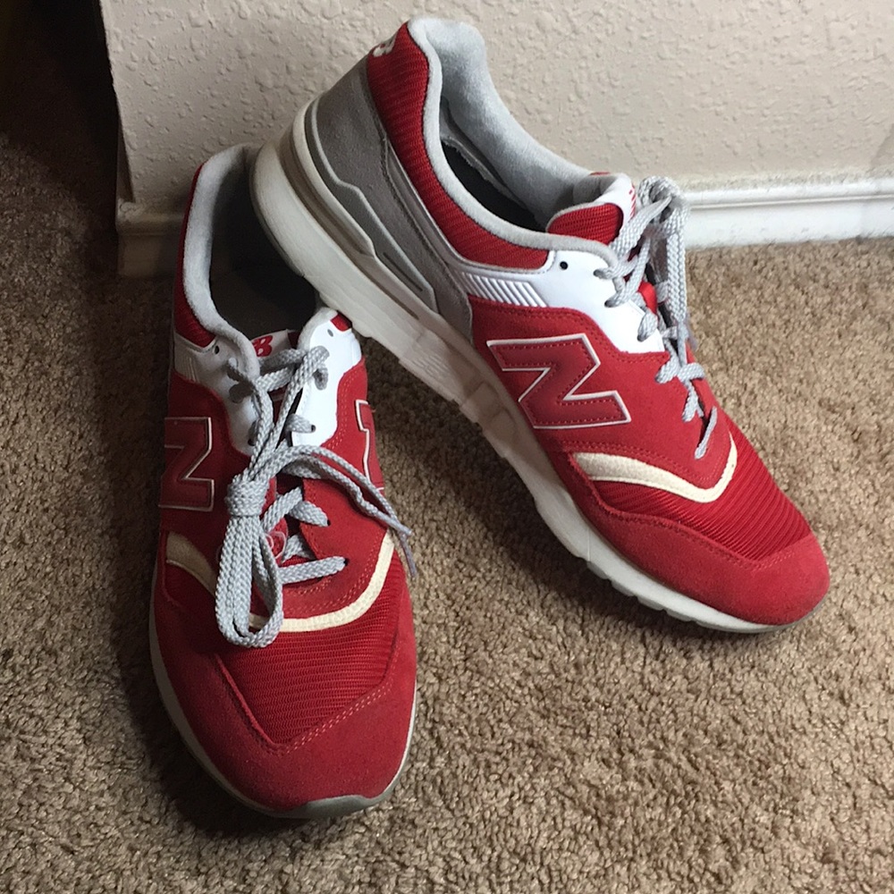 SIZE 12 RED & GRAY MENS NEW BALANCE SHOES